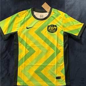Nike Kids Soccer Jersey - Green and Yellow